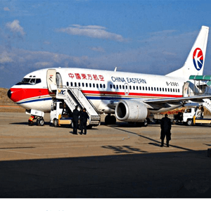 二连浩特赛乌素机场物流航空快运业稳步发展的原因是什么？